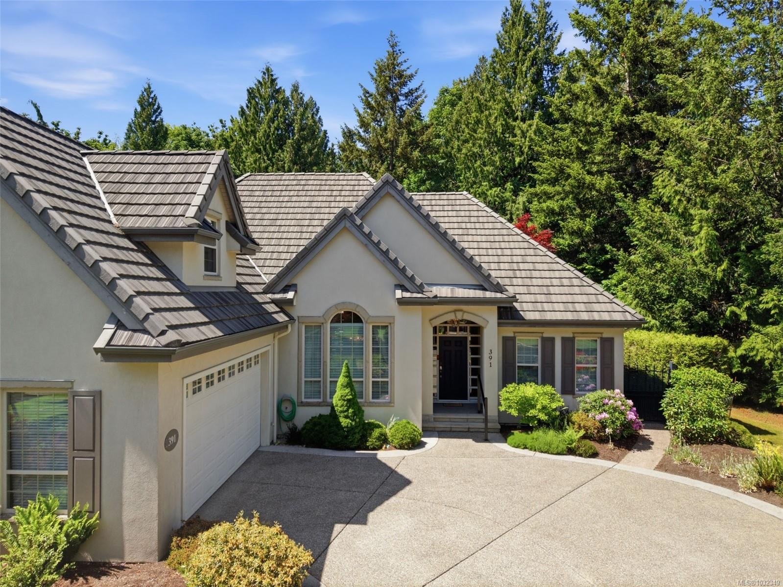 391 Park Ridge Pl, Qualicum Beach, BC
