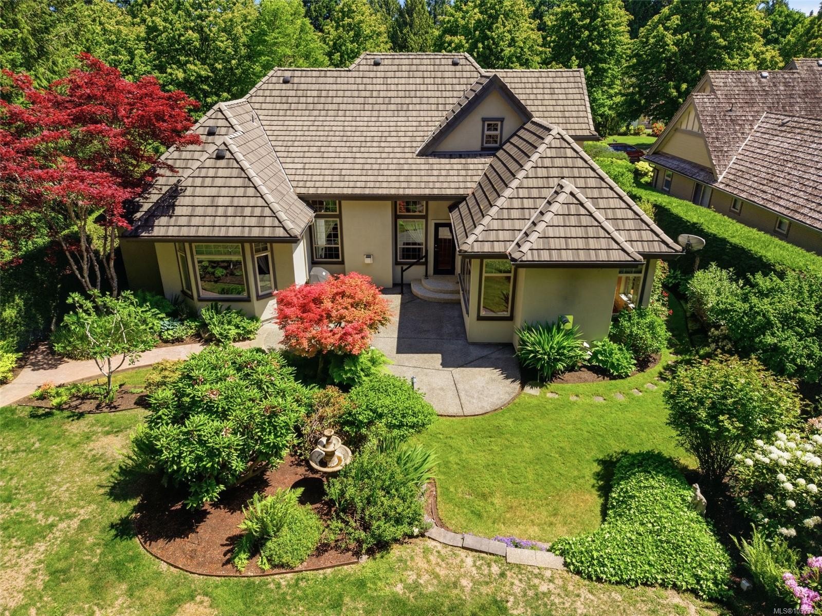 391 Park Ridge Pl, Qualicum Beach, BC