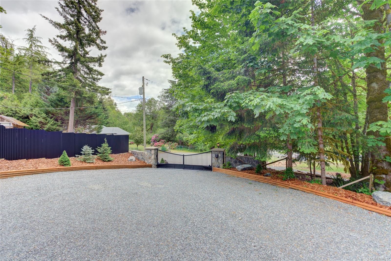 8136 Miracle Close, Youbou, BC