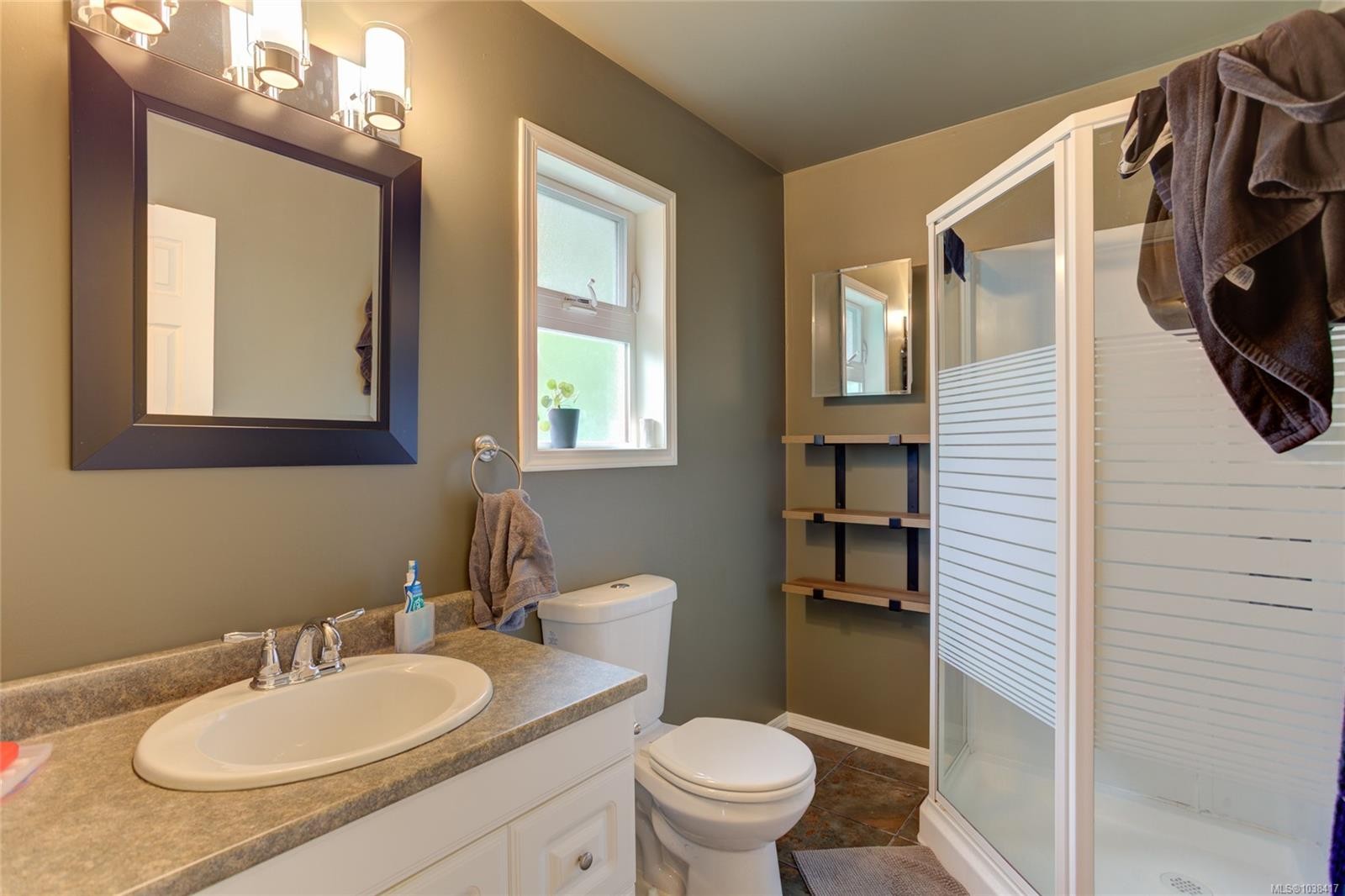 8136 Miracle Close, Youbou, BC