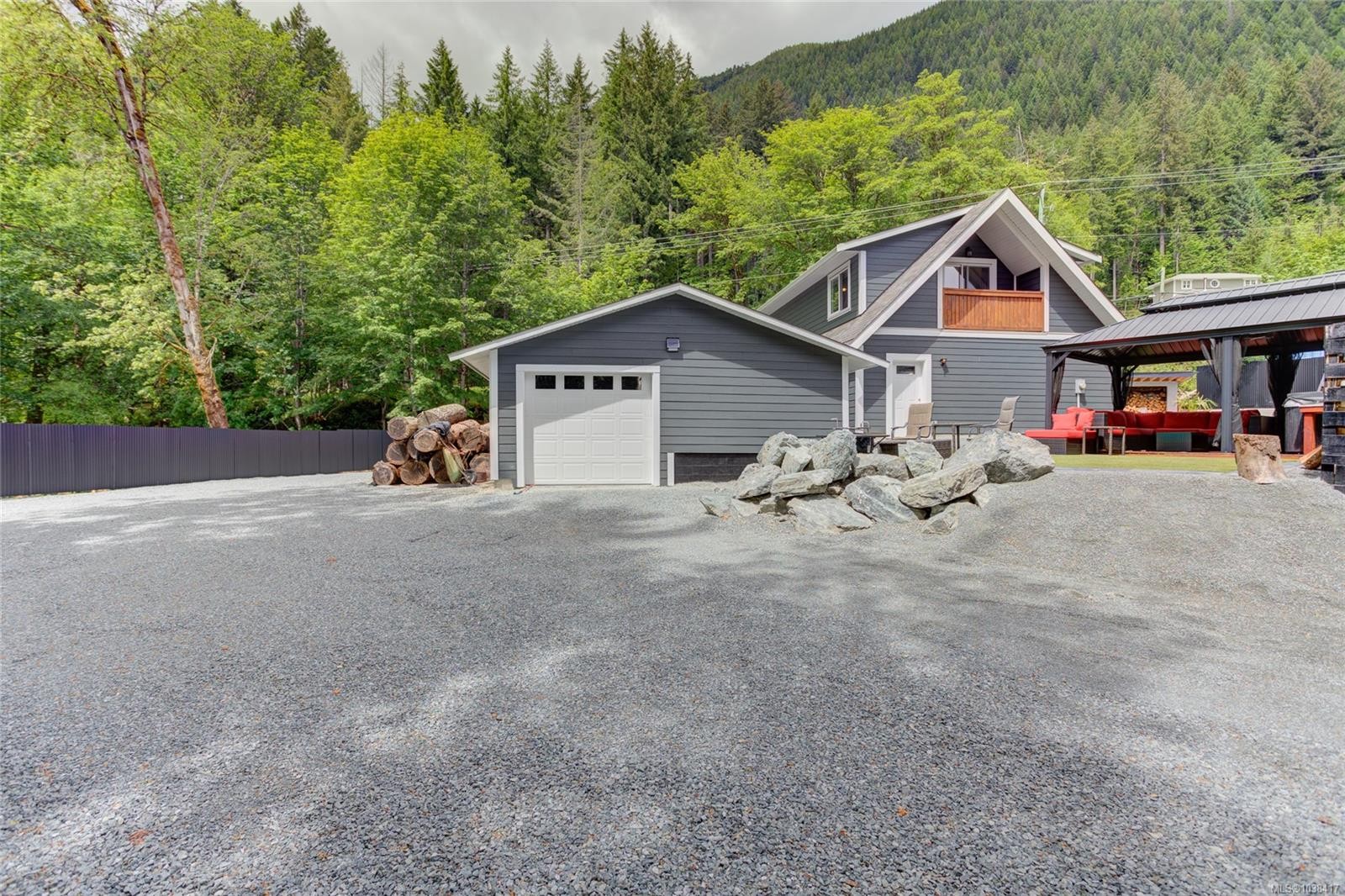 8136 Miracle Close, Youbou, BC