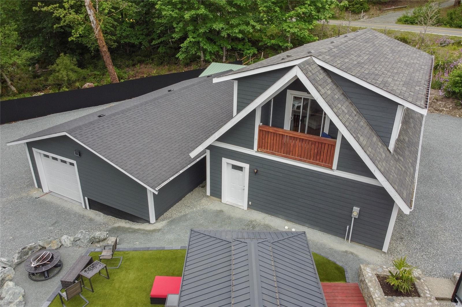 8136 Miracle Close, Youbou, BC