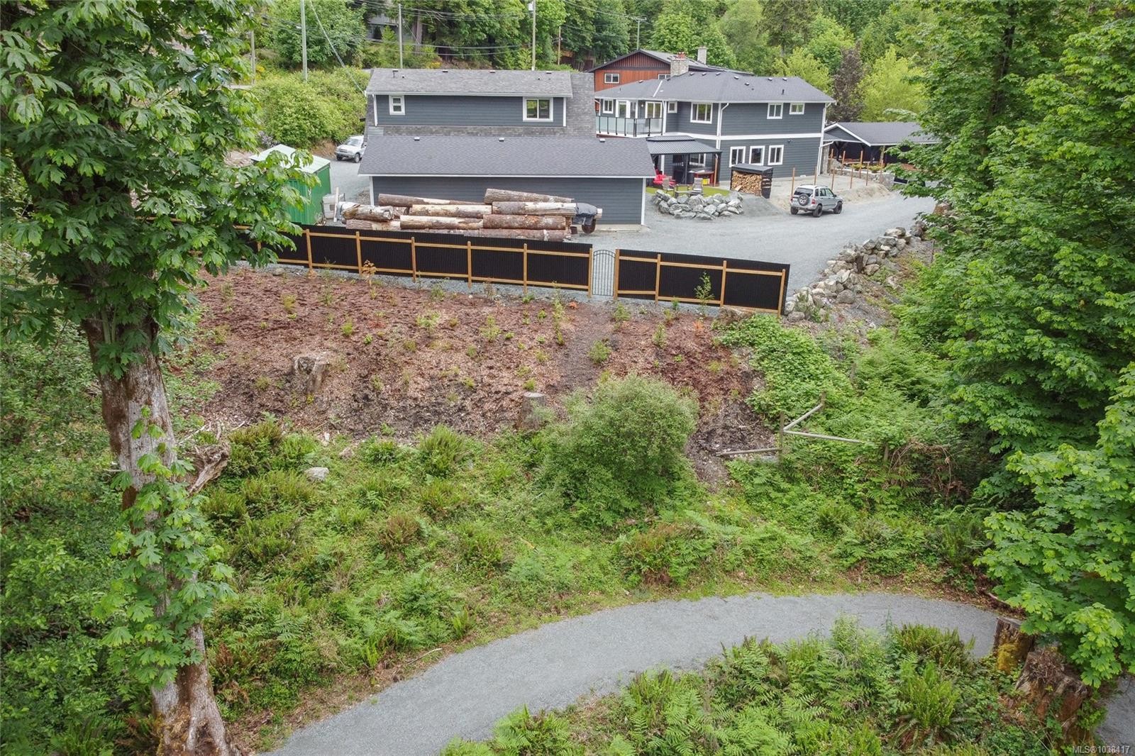 8136 Miracle Close, Youbou, BC