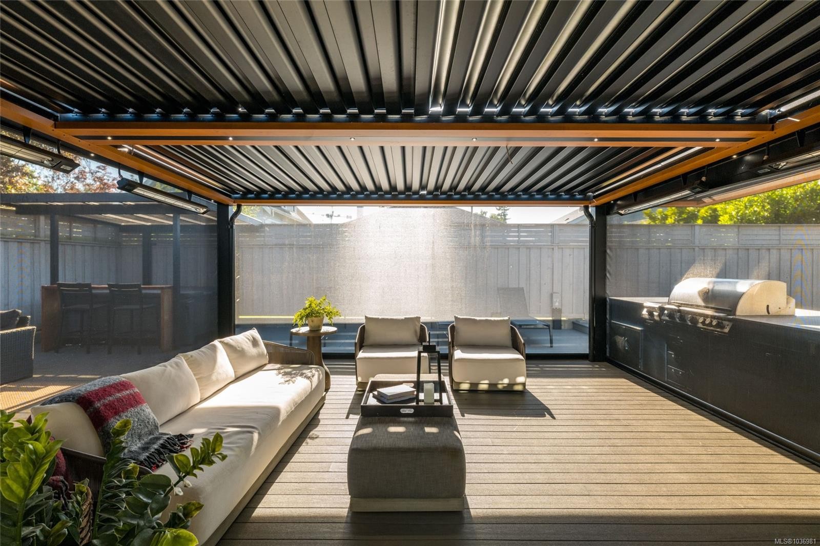 330 Irving Rd, Victoria, BC