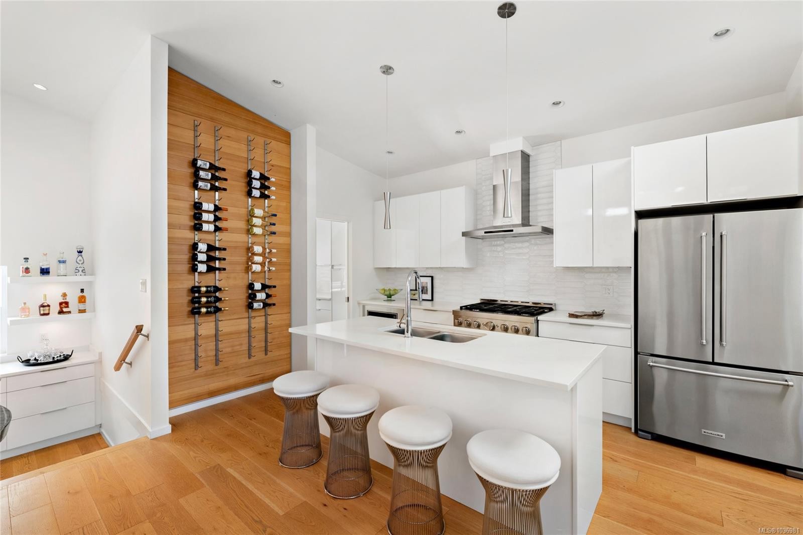 330 Irving Rd, Victoria, BC