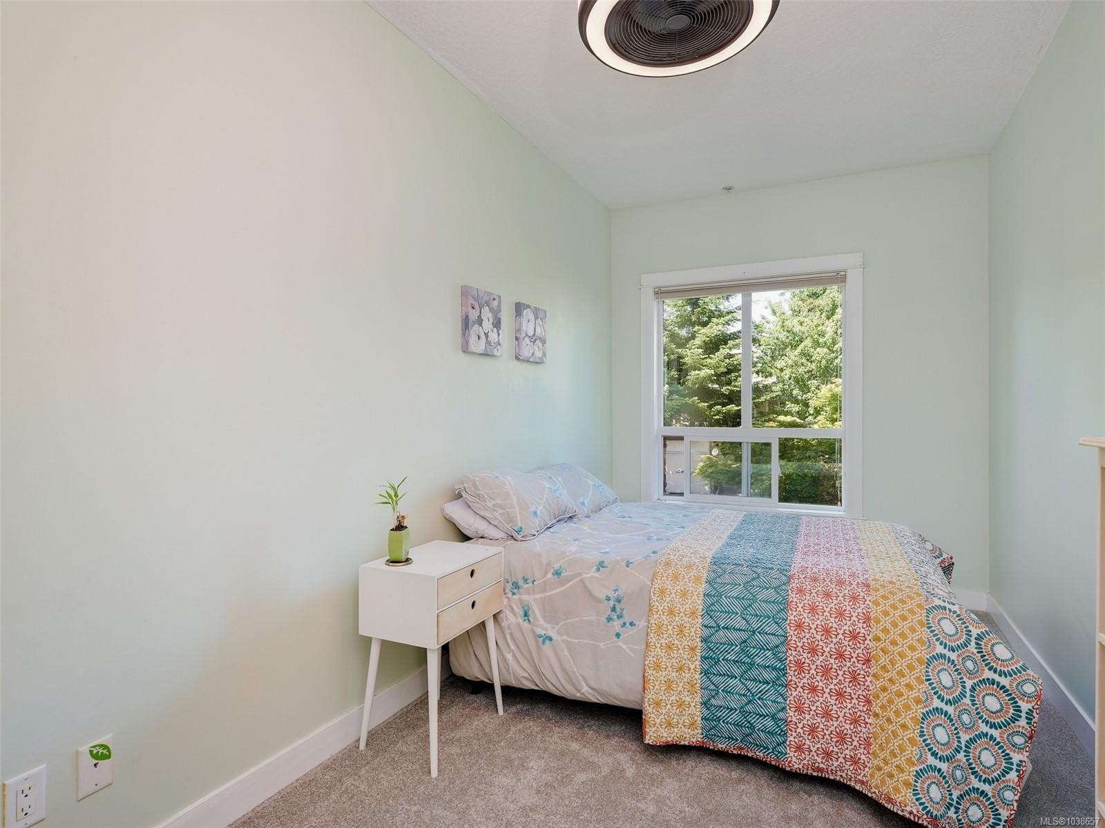 #218-2710 Jacklin Rd, Langford, BC - Indoor Photo Showing Bedroom