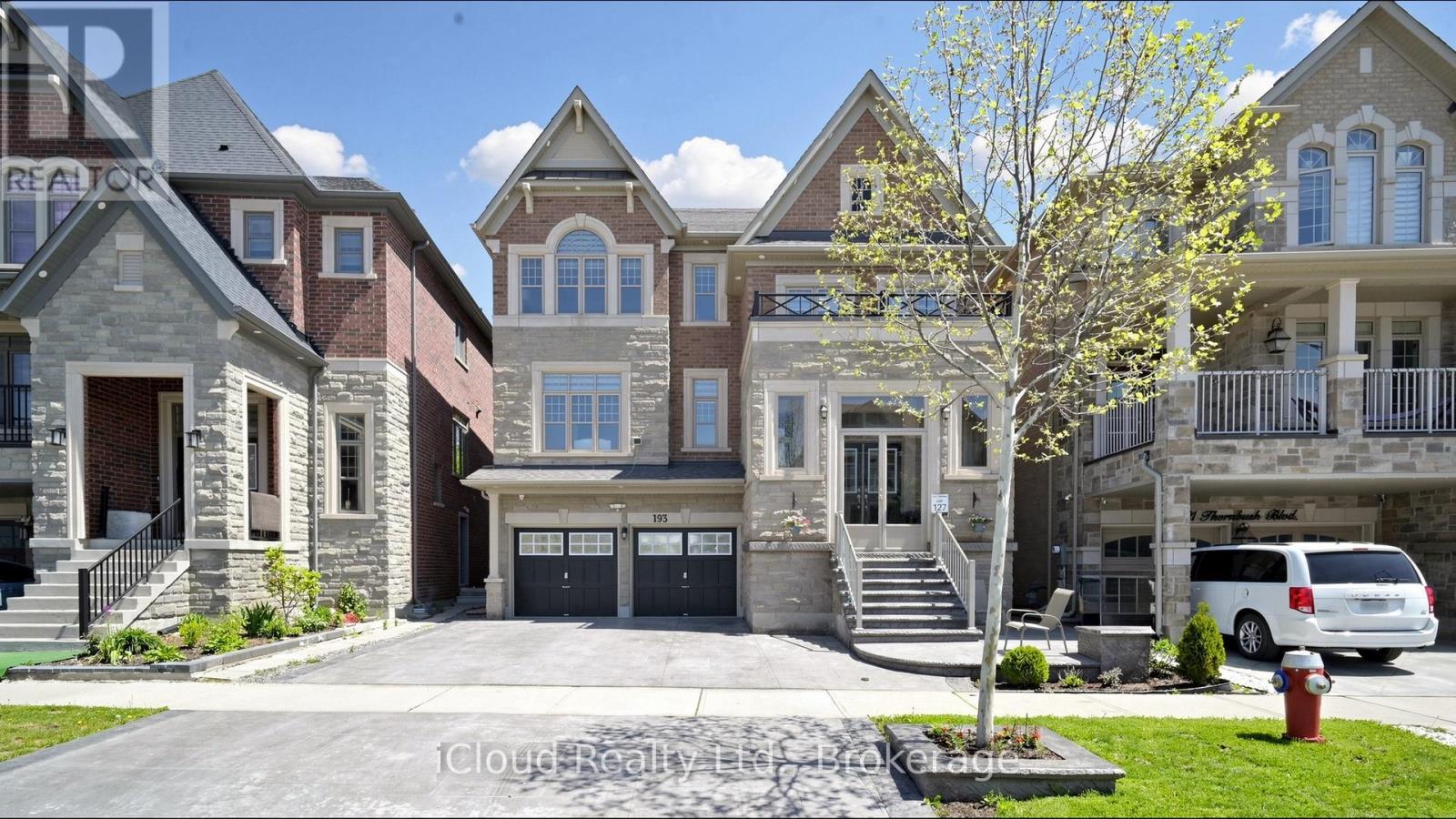 193 Thornbush Boulevard E, Brampton, ON - Outdoor With Facade