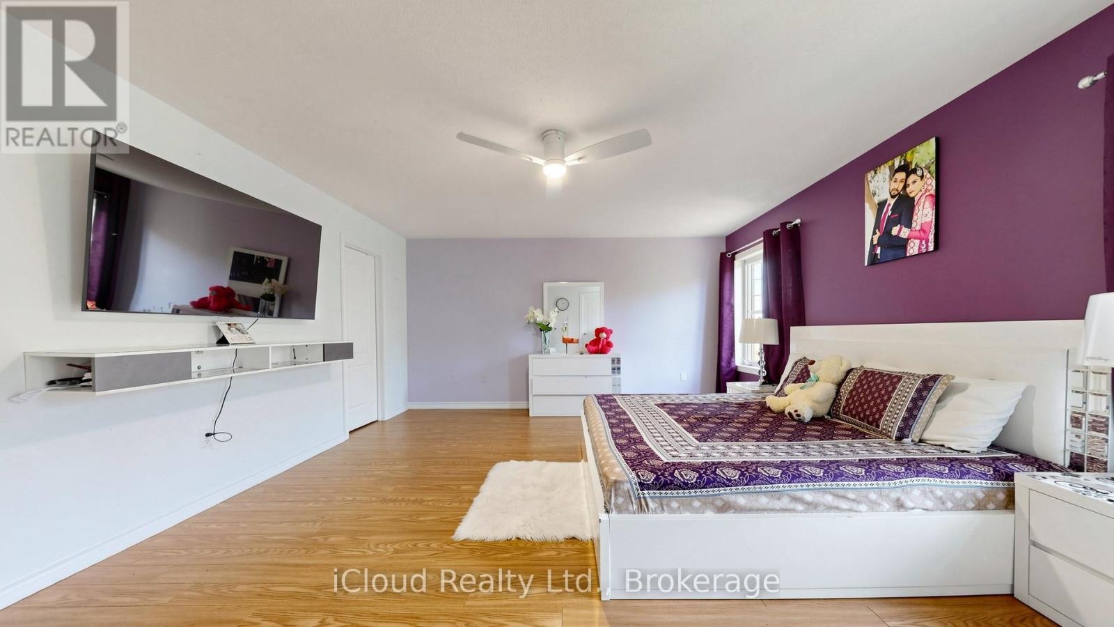 193 Thornbush Boulevard E, Brampton, ON - Indoor Photo Showing Bedroom