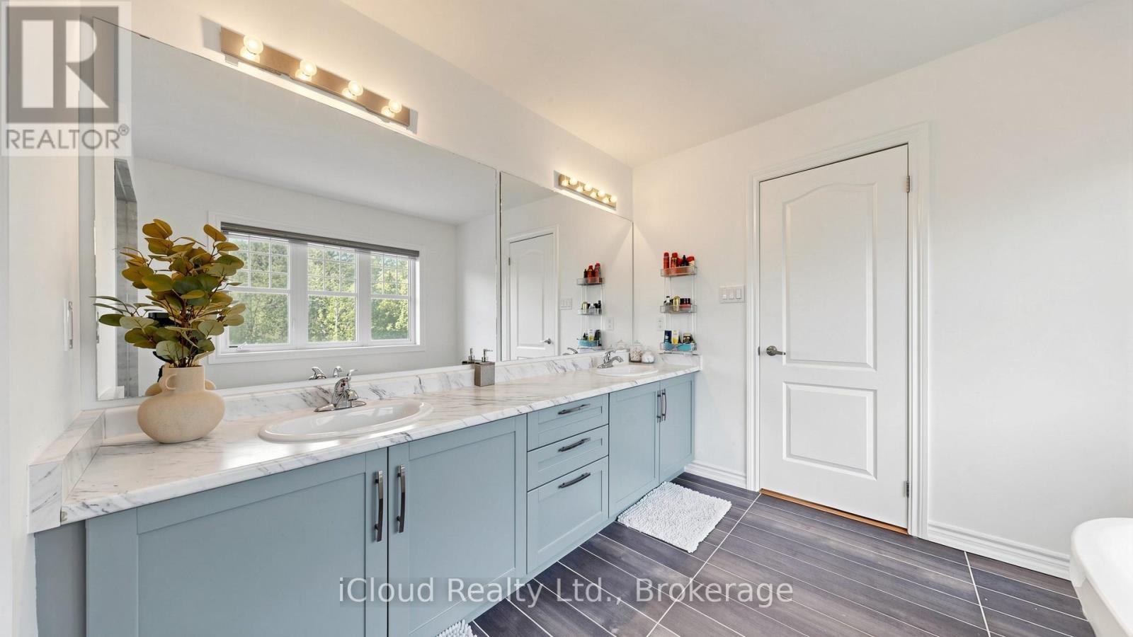 193 Thornbush Boulevard E, Brampton, ON - Indoor Photo Showing Bathroom