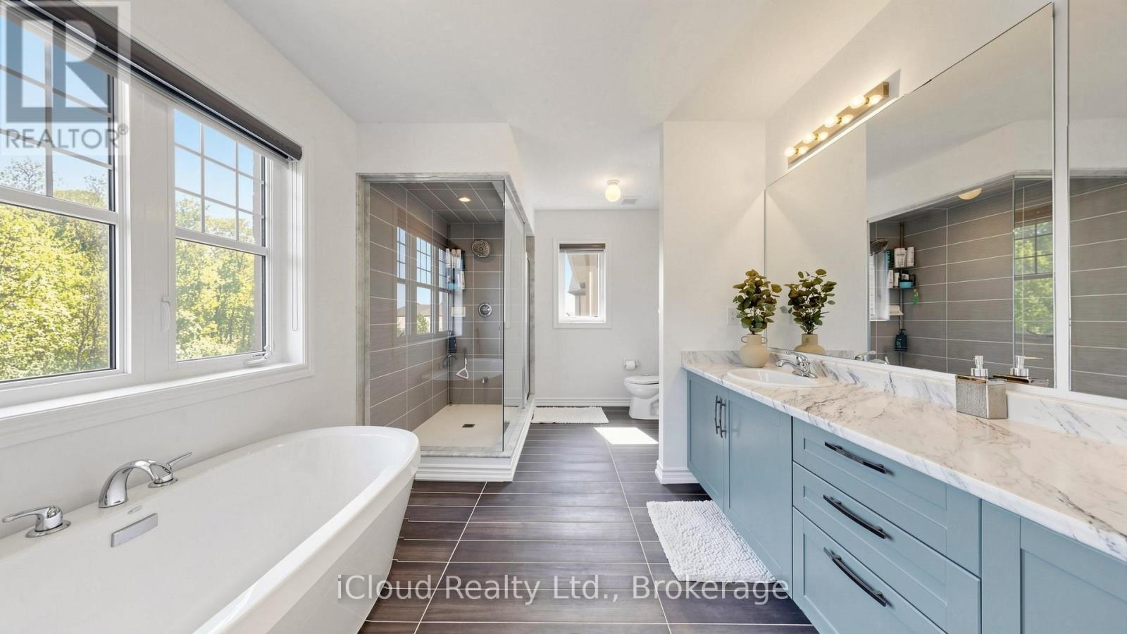 193 Thornbush Boulevard E, Brampton, ON - Indoor Photo Showing Bathroom