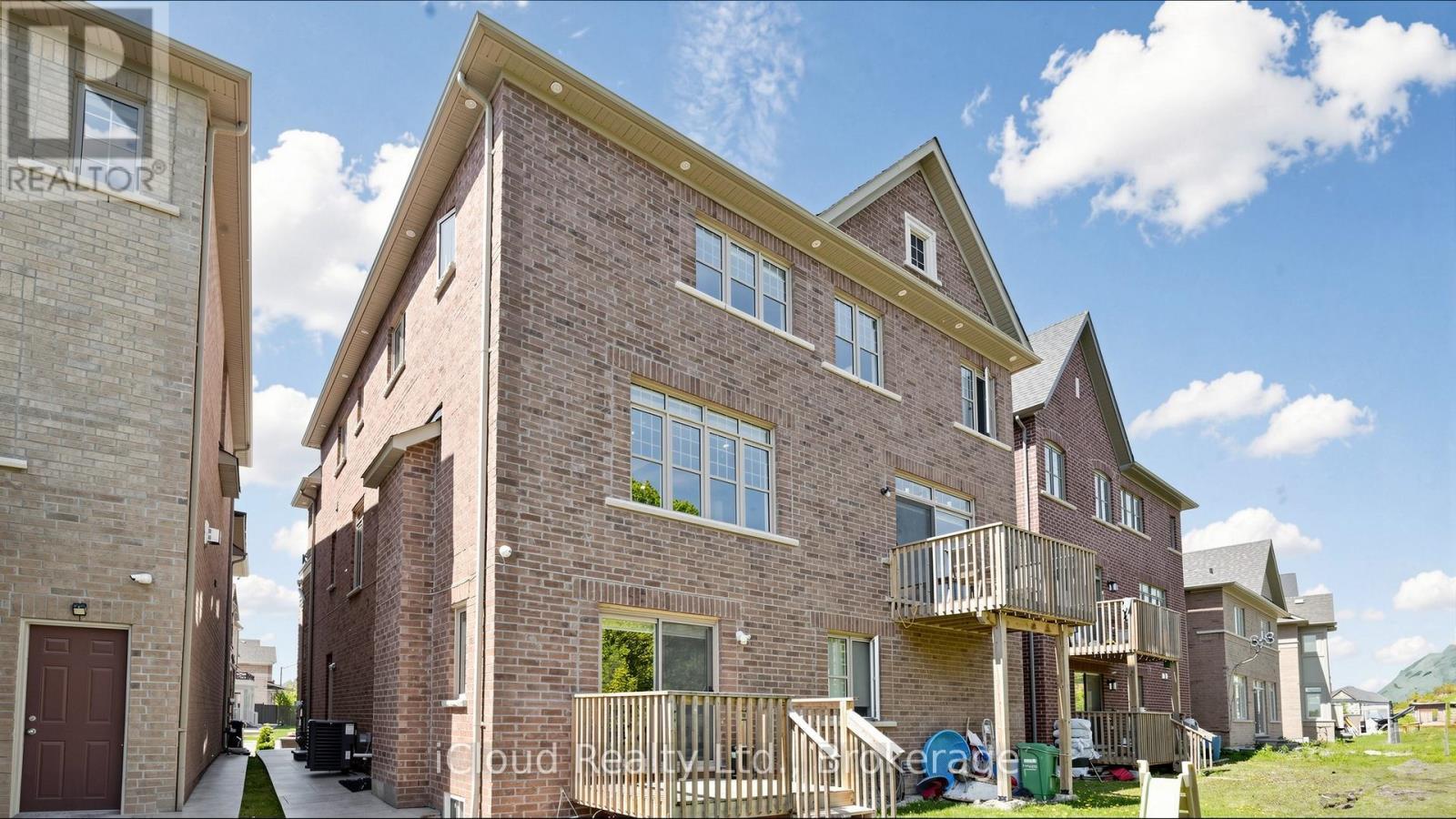 193 Thornbush Boulevard E, Brampton, ON - Outdoor