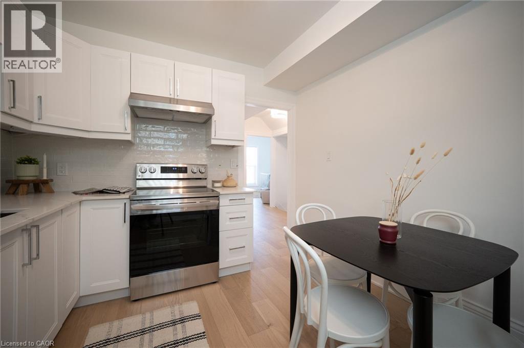 295 Locke Street S, Hamilton, ON - Indoor