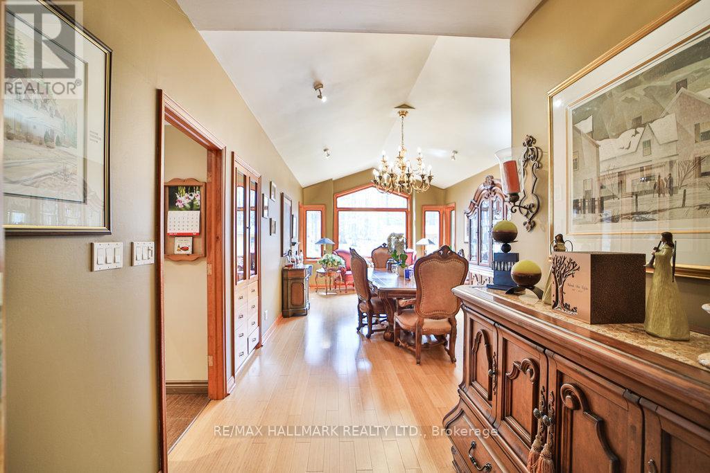 Dining - 14728 Heritage Road, Caledon, ON