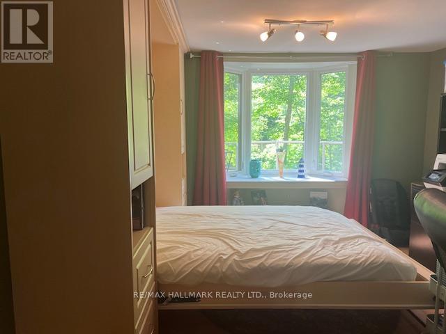 Bedroom 4 with Murphy Bed/Office - 14728 Heritage Road, Caledon, ON