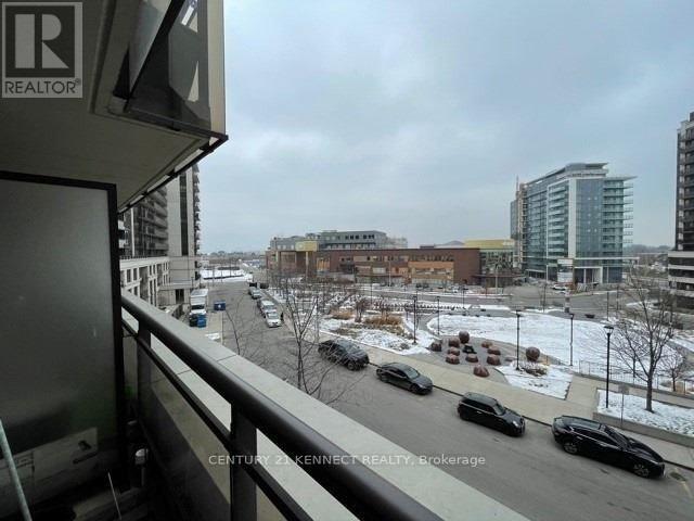 418 - 1070 Sheppard Avenue W, Toronto, ON - Outdoor With View