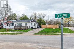 817 EIGHTH AVENUE Tay (Port Mcnicoll), ON L0K 1R0