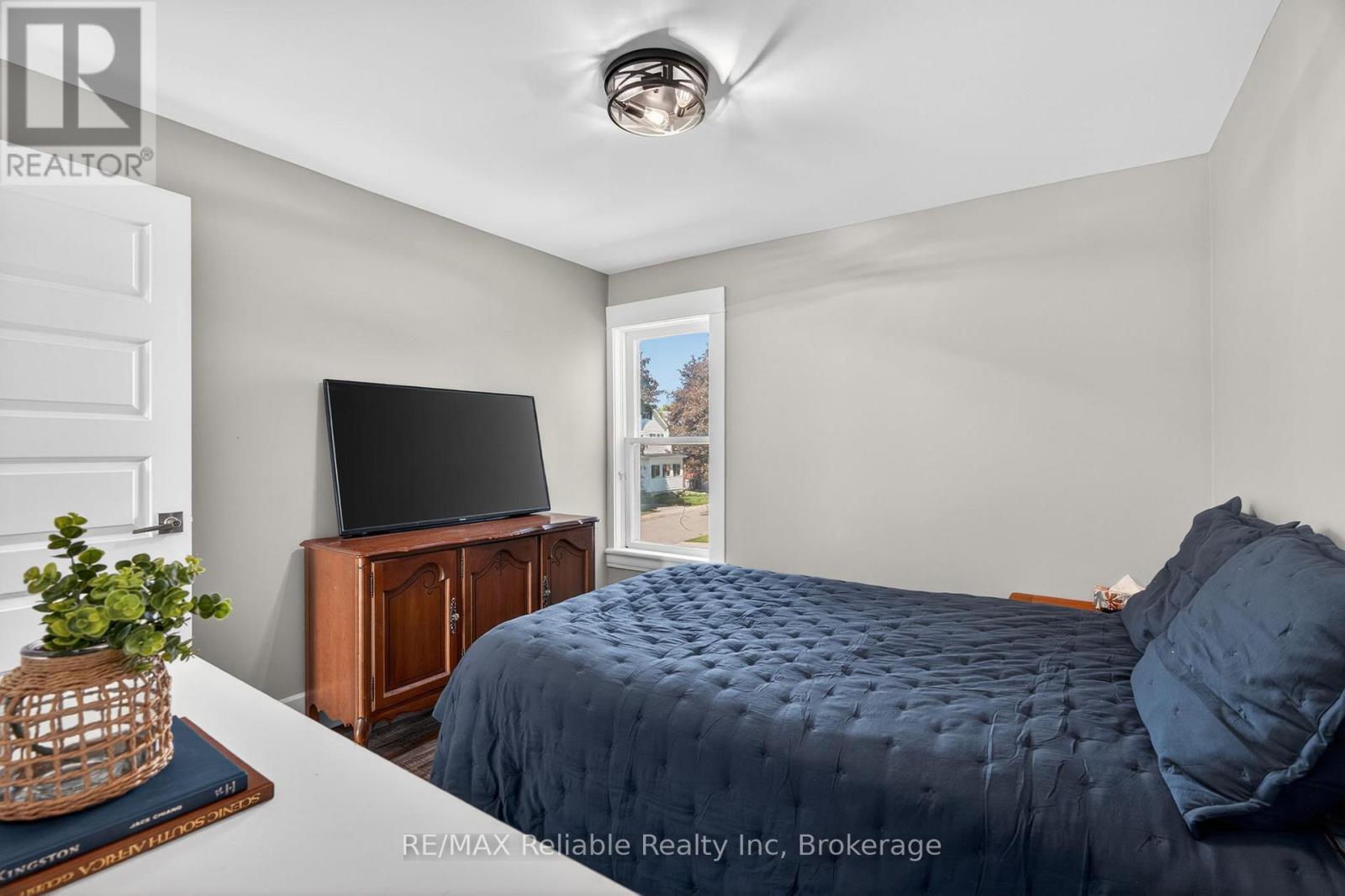 bedroom 1 - 185 Trafalgar Street, West Perth (Mitchell), ON - Indoor Photo Showing Bedroom