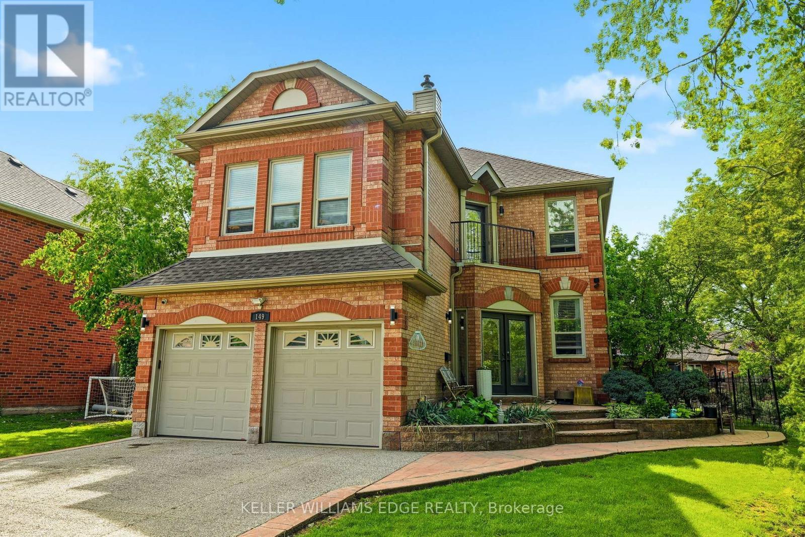 2-storey all brick home w/ double car garage - 149 Cove Crescent, Hamilton, ON - Outdoor
