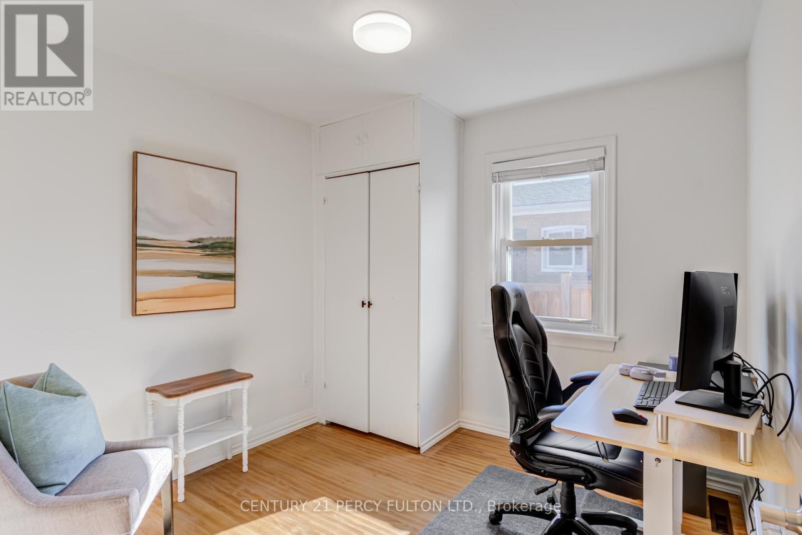 10 Mendip Crescent, Toronto, ON - Indoor Photo Showing Office