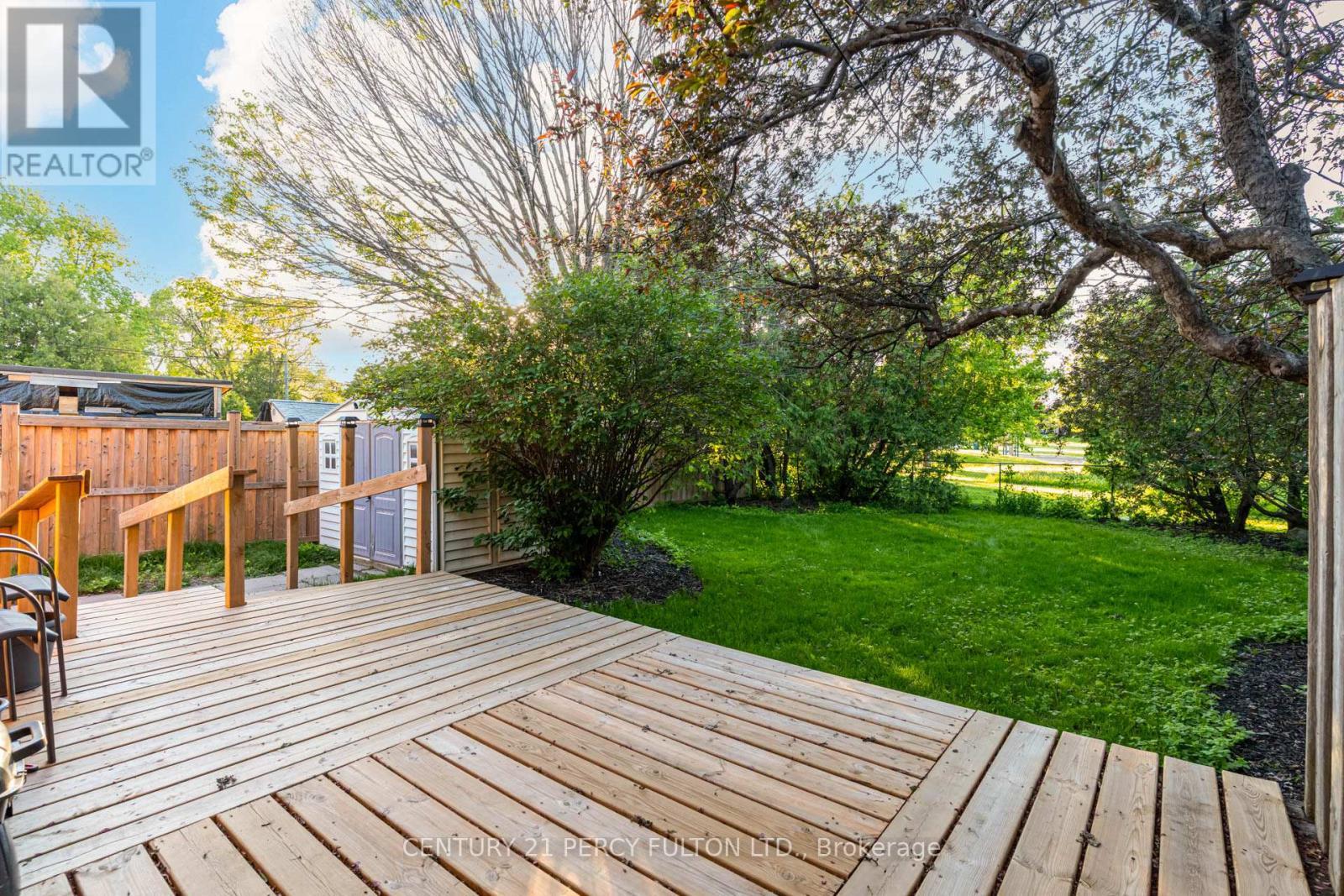 10 Mendip Crescent, Toronto, ON - Outdoor With Deck Patio Veranda
