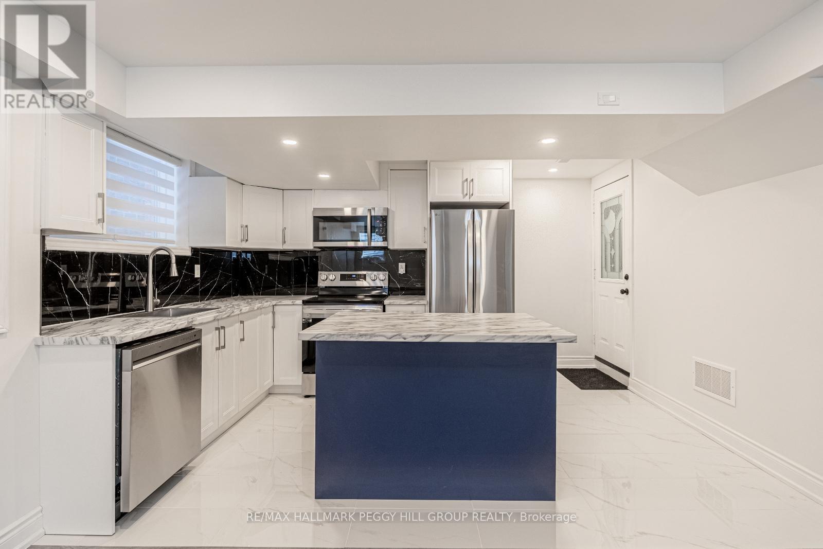 Basement - 34 Betterridge Trail, Barrie, ON - Indoor Photo Showing Kitchen With Stainless Steel Kitchen