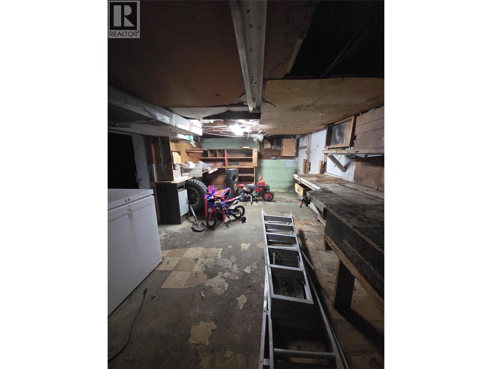 304 Mcanally Street, Trail, BC -