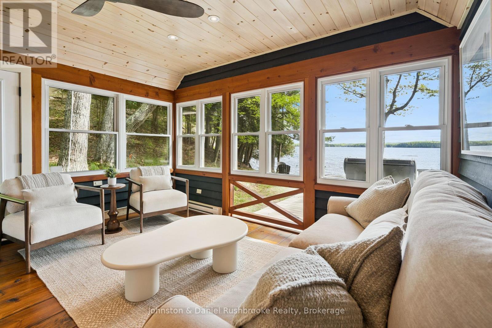 2 - 1032 Island Park Road, Muskoka Lakes (Medora), ON - Indoor Photo Showing Other Room