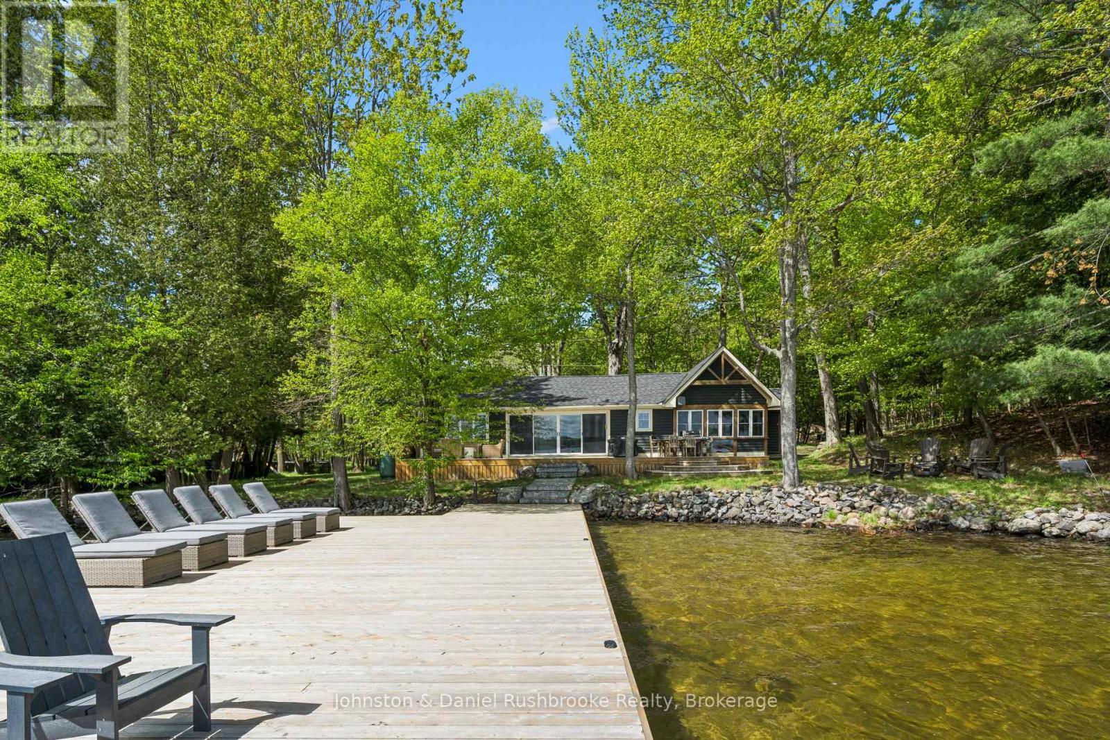 2 - 1032 Island Park Road, Muskoka Lakes (Medora), ON - Outdoor With Body Of Water