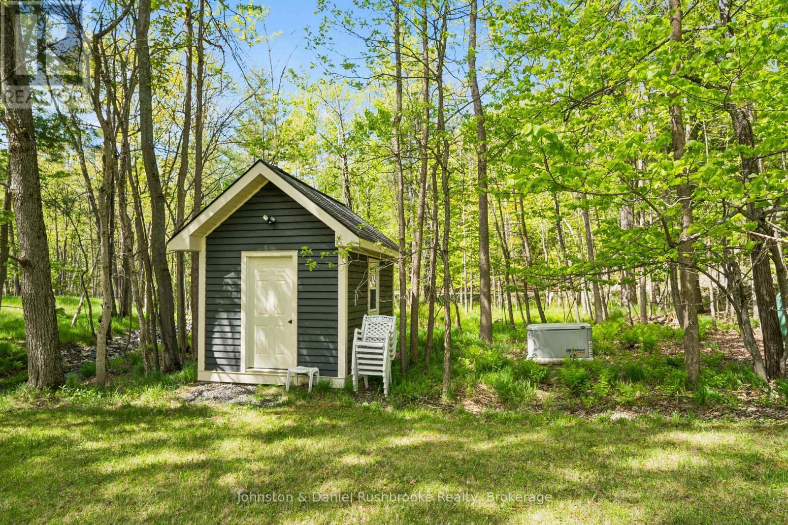2 - 1032 Island Park Road, Muskoka Lakes (Medora), ON - Outdoor