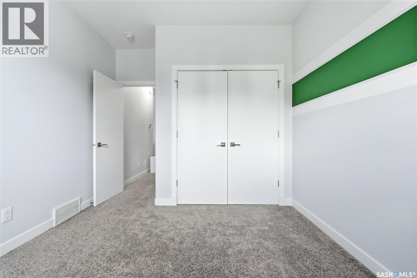 1609 Maple Hill Crescent N, Regina, SK - Indoor Photo Showing Other Room