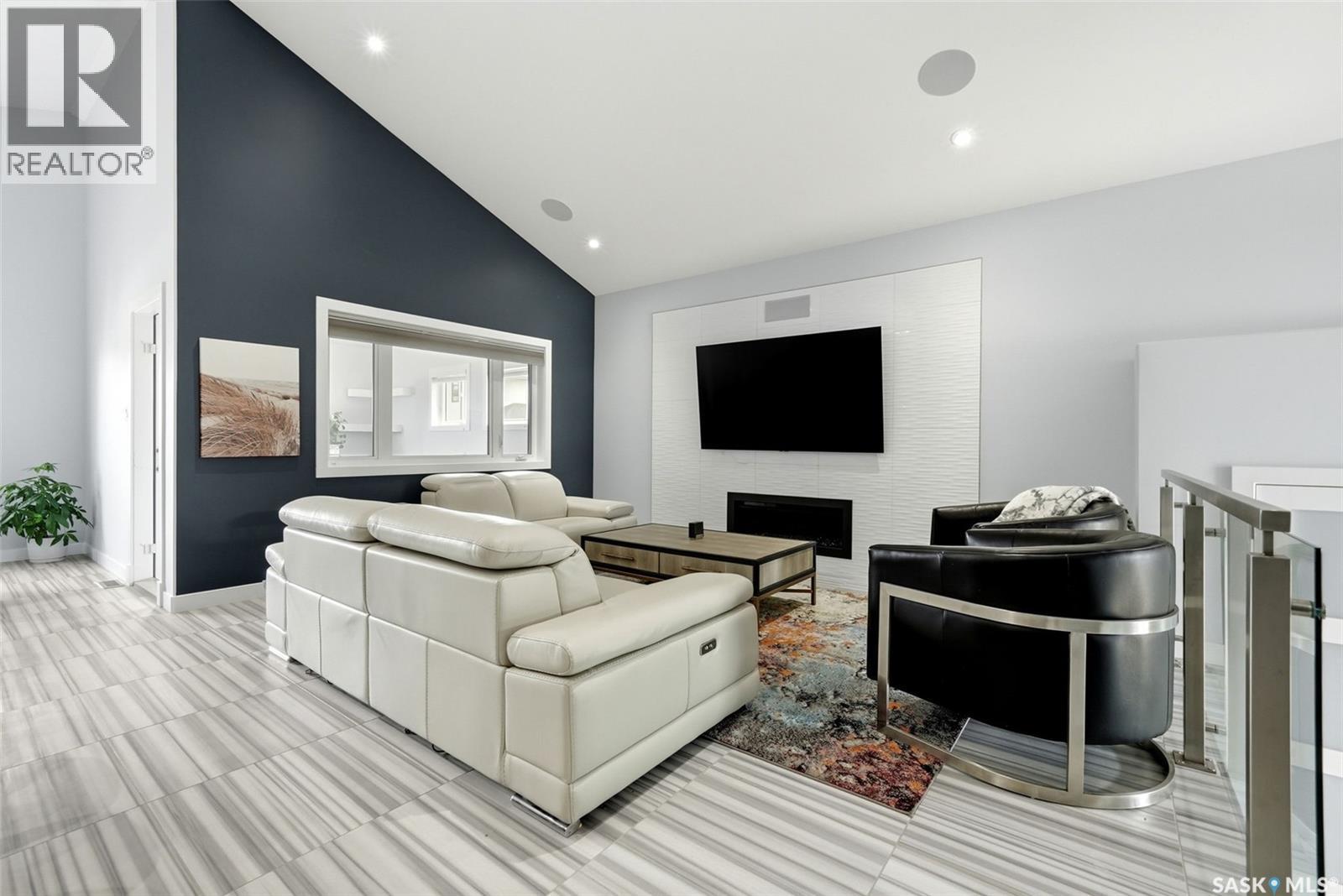 1609 Maple Hill Crescent N, Regina, SK - Indoor