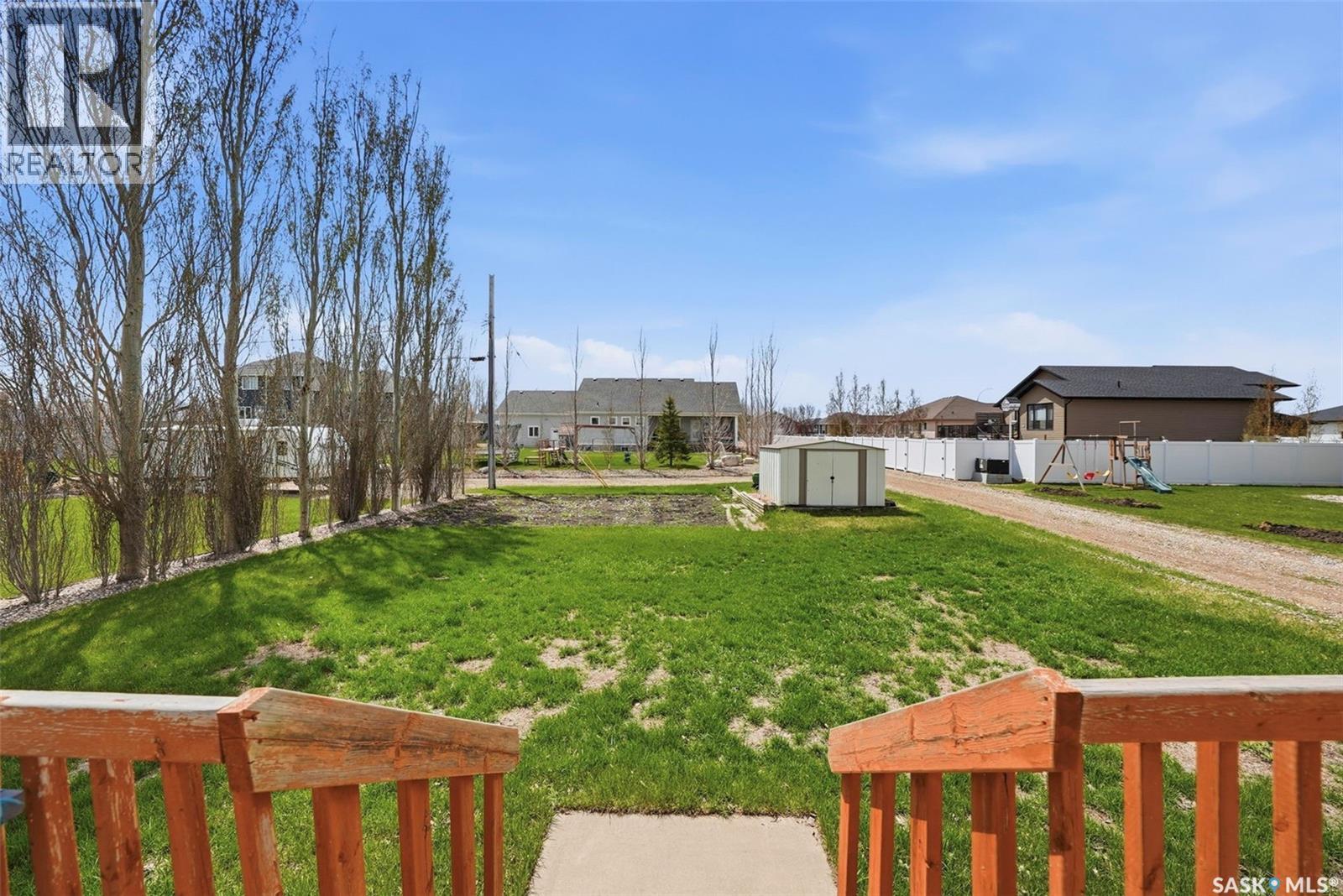 409 8Th Avenue W, Watrous, SK - Outdoor With Backyard