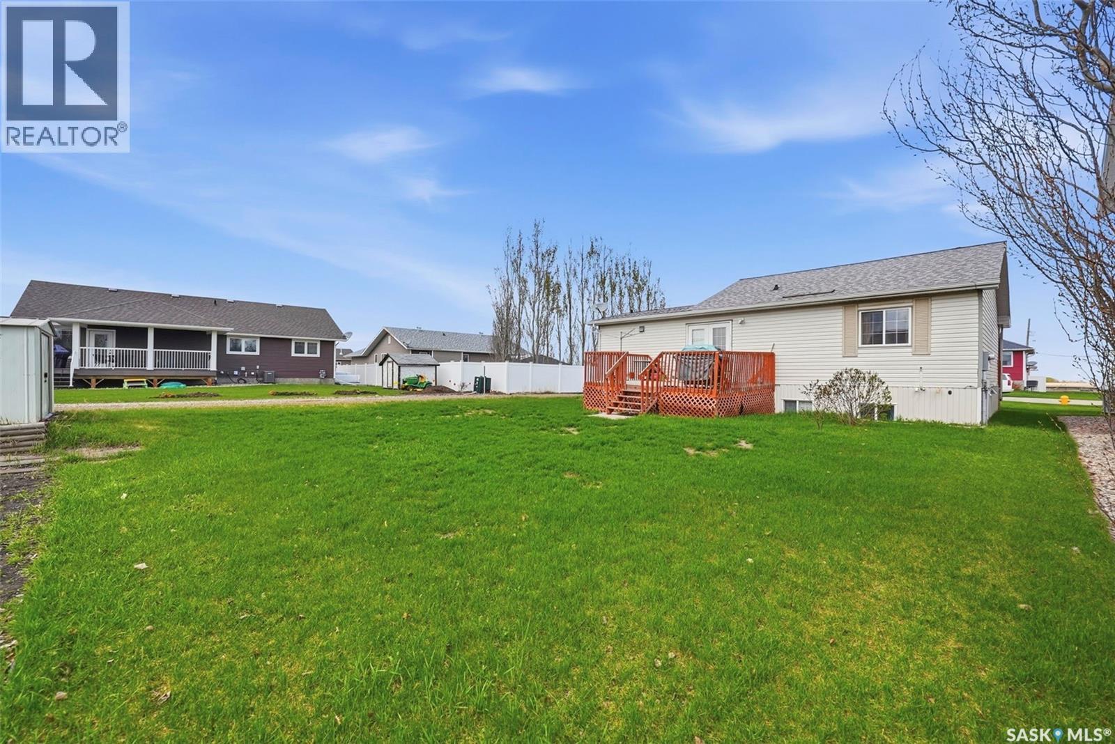 409 8Th Avenue W, Watrous, SK - Outdoor