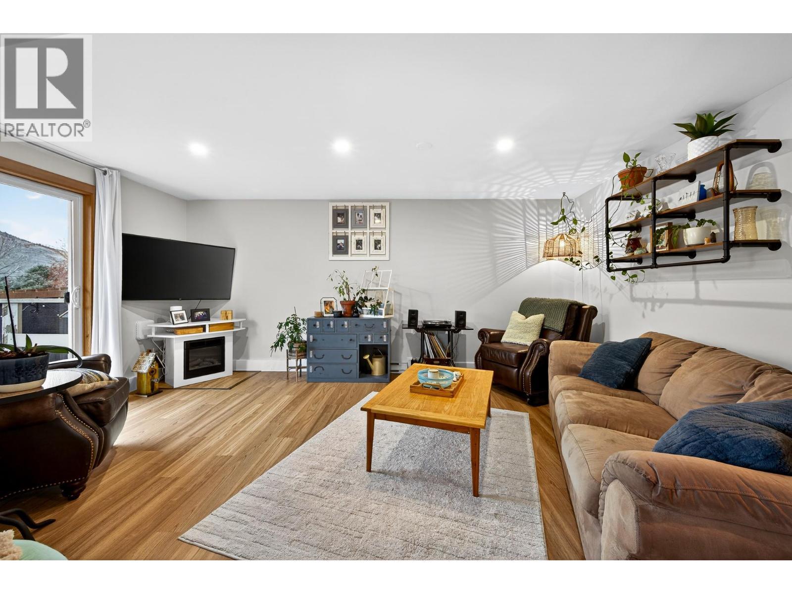 870 Mcqueen Drive Unit# 114, Kamloops, BC - Indoor