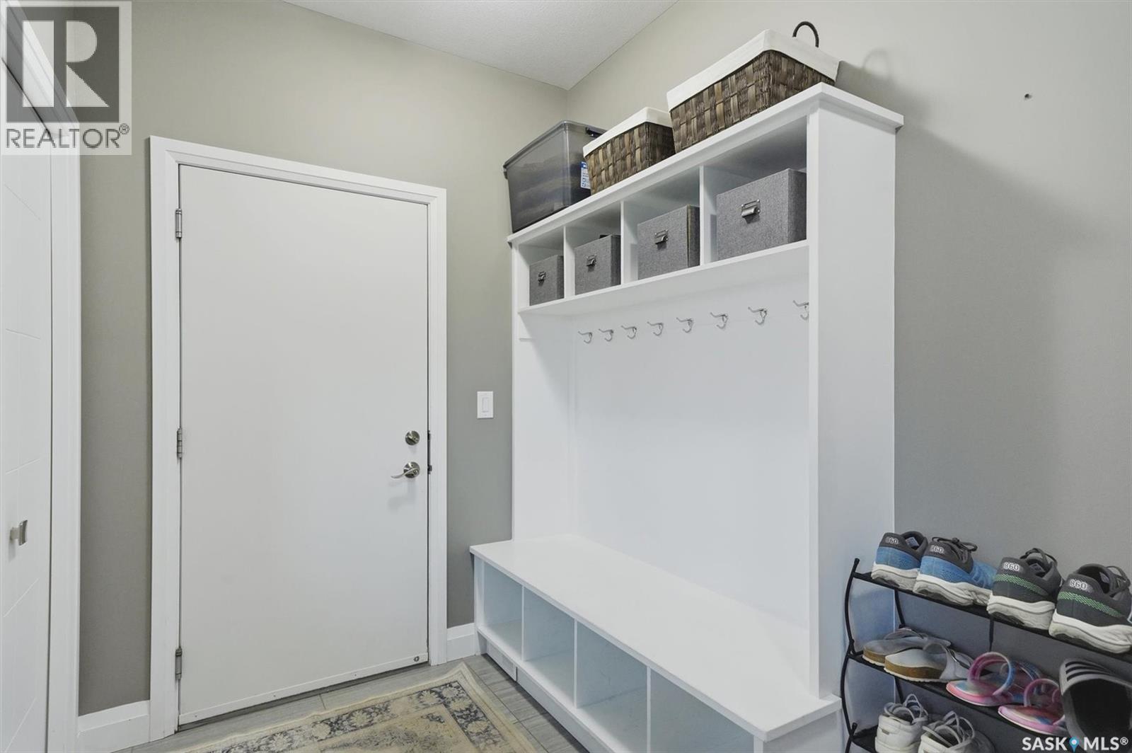 719 Salloum Crescent, Saskatoon, SK - Indoor Photo Showing Other Room
