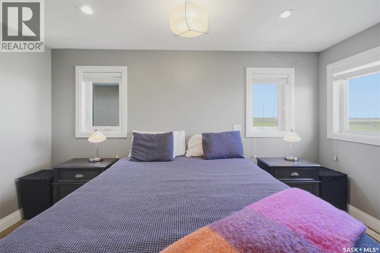 719 Salloum Crescent, Saskatoon, SK - Indoor Photo Showing Bedroom