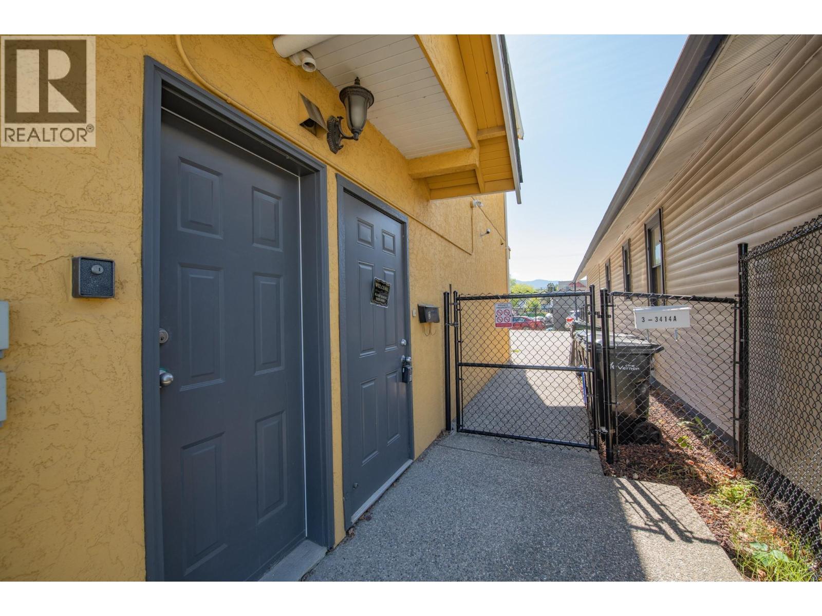 3414A 28Th Avenue Unit# 2, Vernon, BC - Outdoor With Exterior