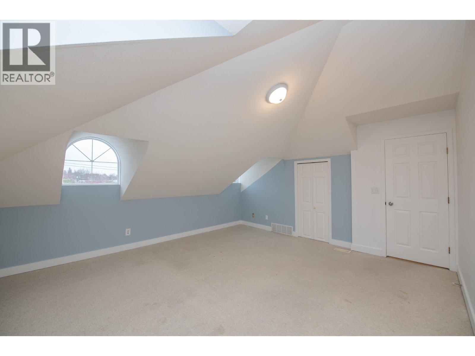 3414A 28Th Avenue Unit# 2, Vernon, BC - Indoor Photo Showing Other Room
