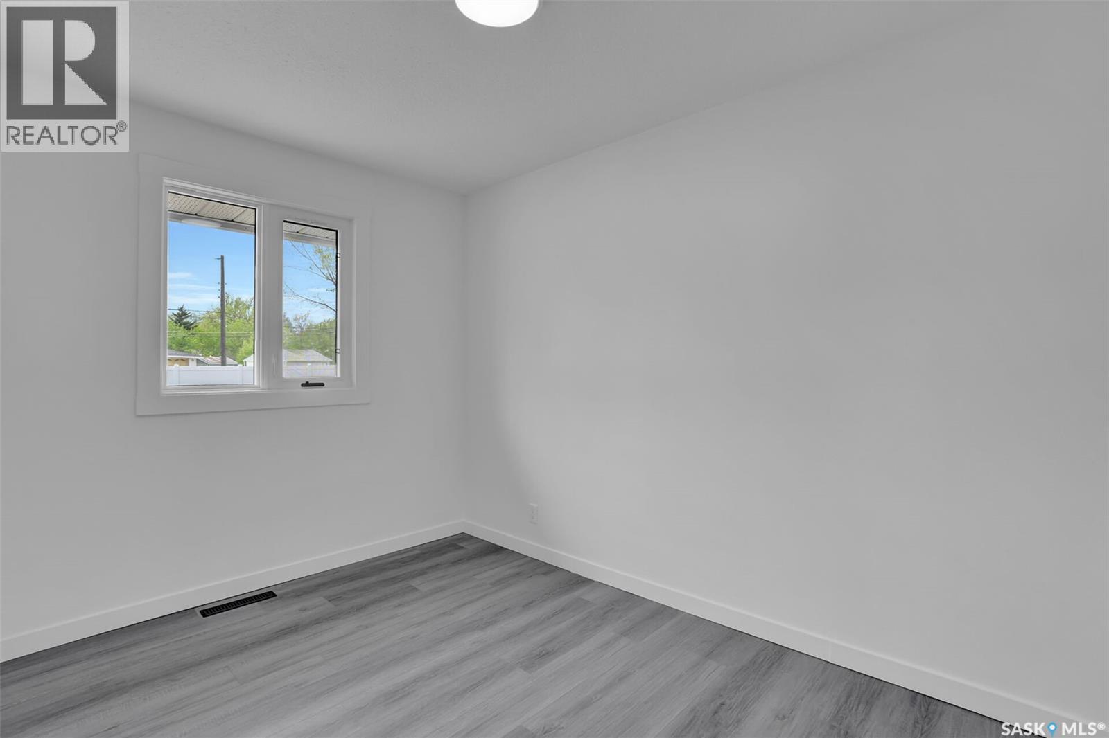 654 Aberdeen Crescent, Regina, SK - Indoor Photo Showing Other Room