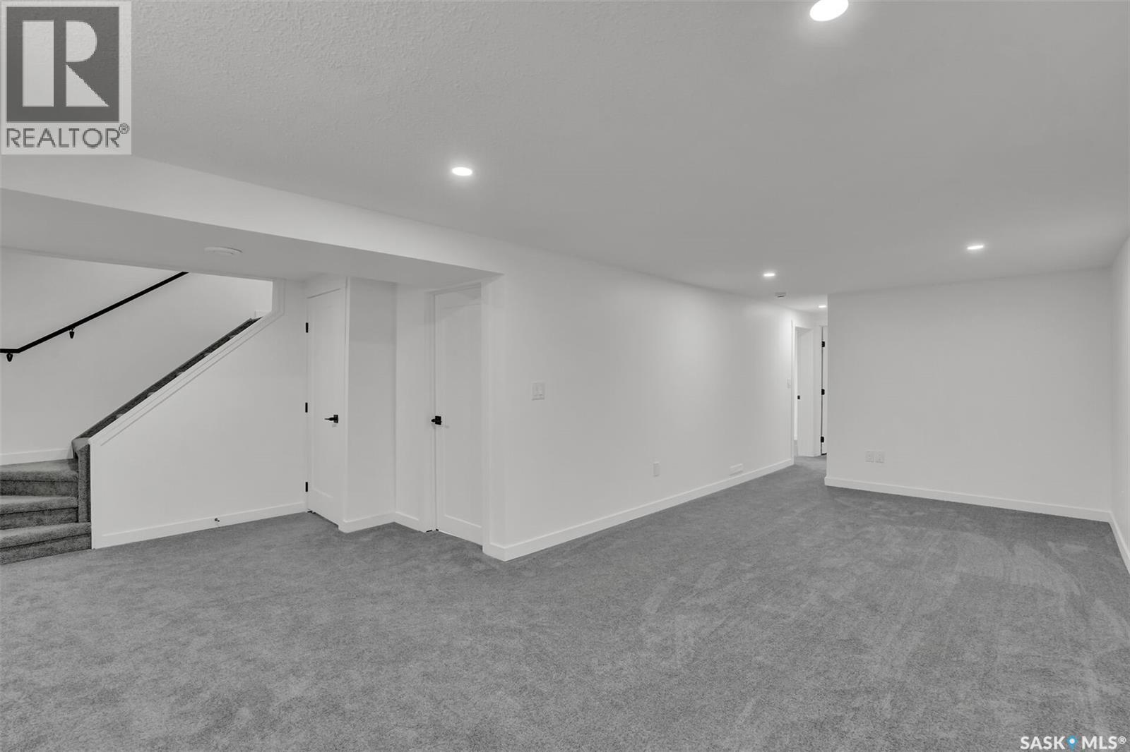 654 Aberdeen Crescent, Regina, SK - Indoor Photo Showing Other Room
