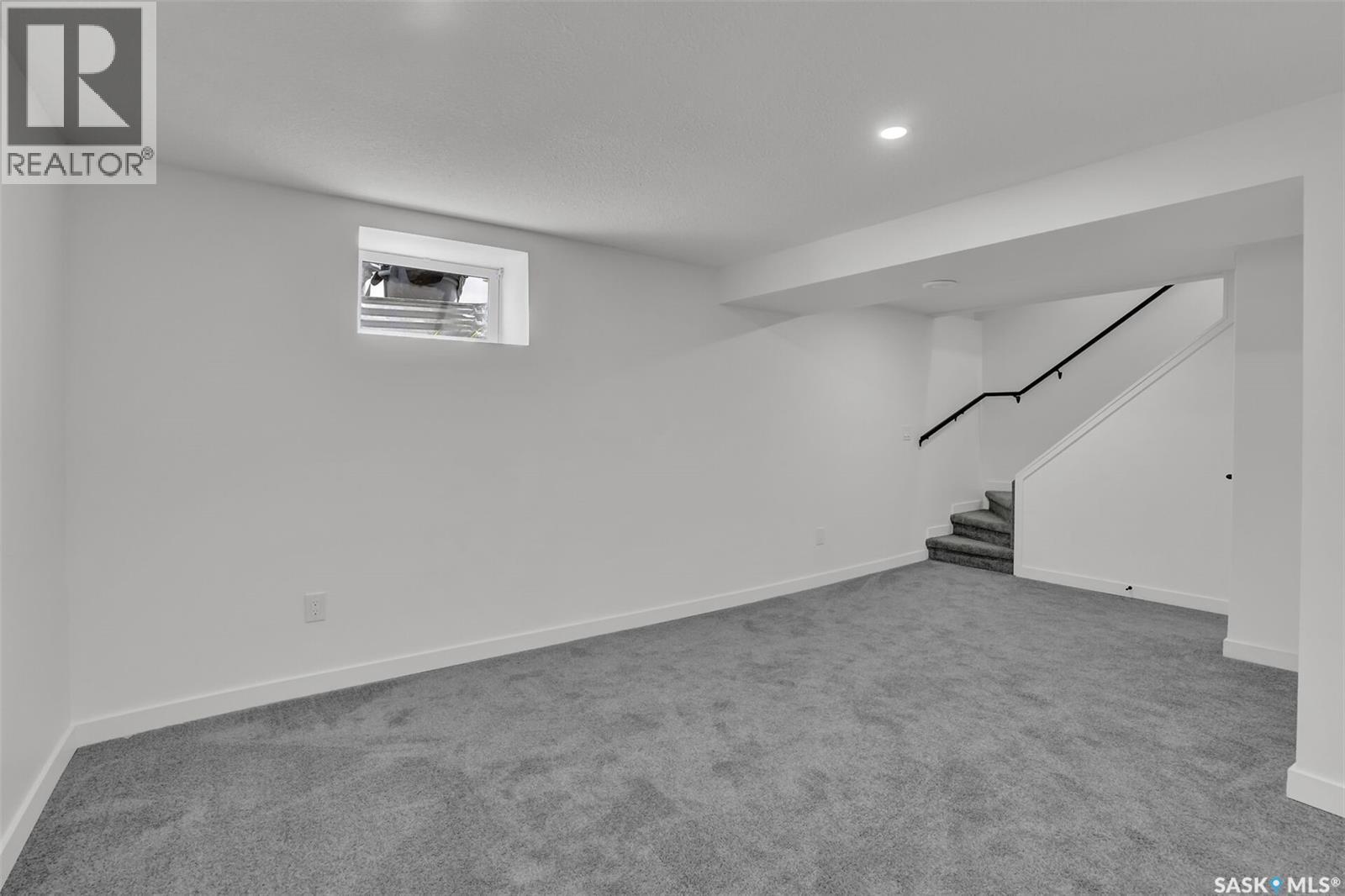654 Aberdeen Crescent, Regina, SK - Indoor Photo Showing Other Room