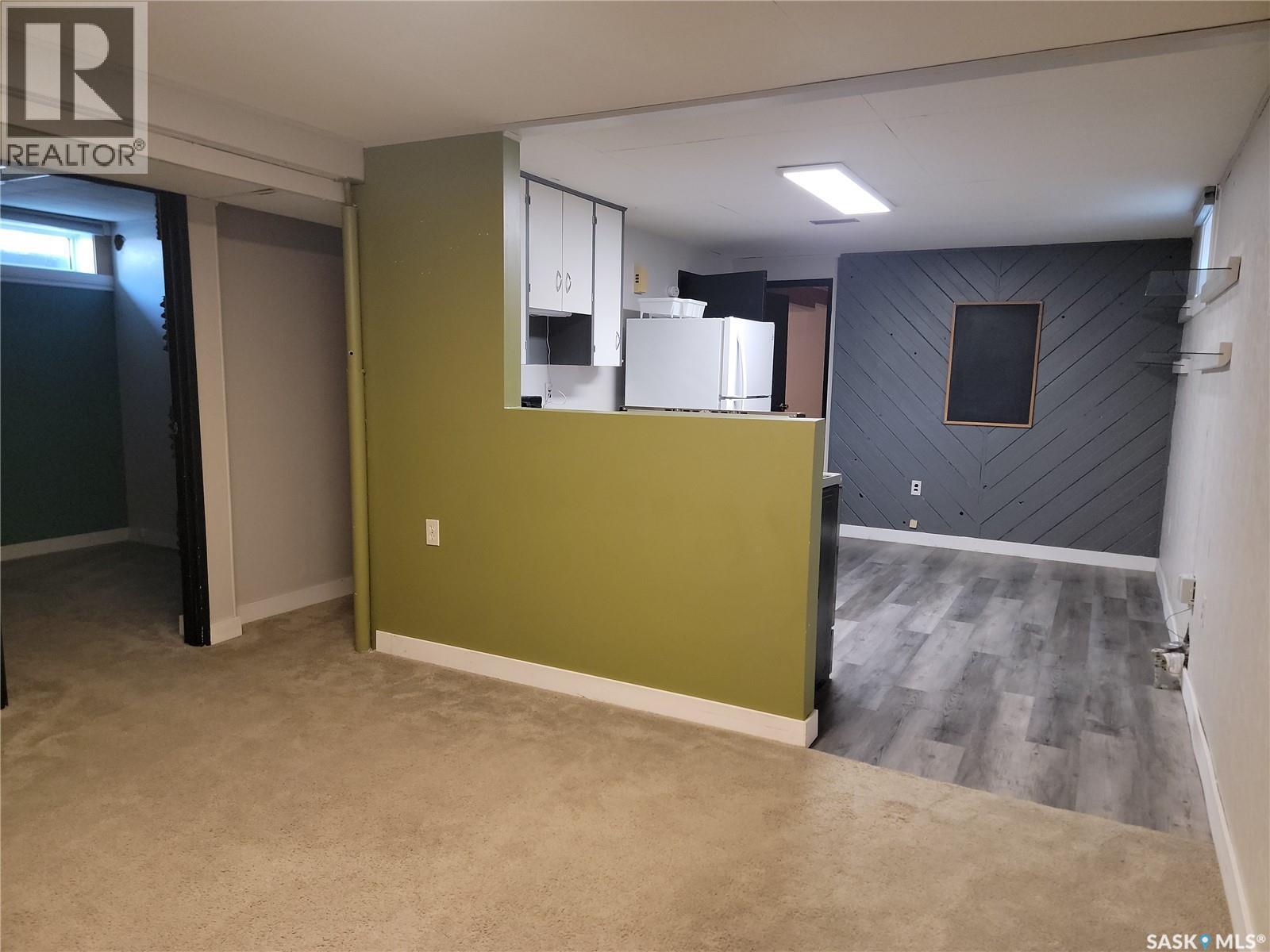1621 Greig Avenue, Saskatoon, SK - Indoor Photo Showing Other Room