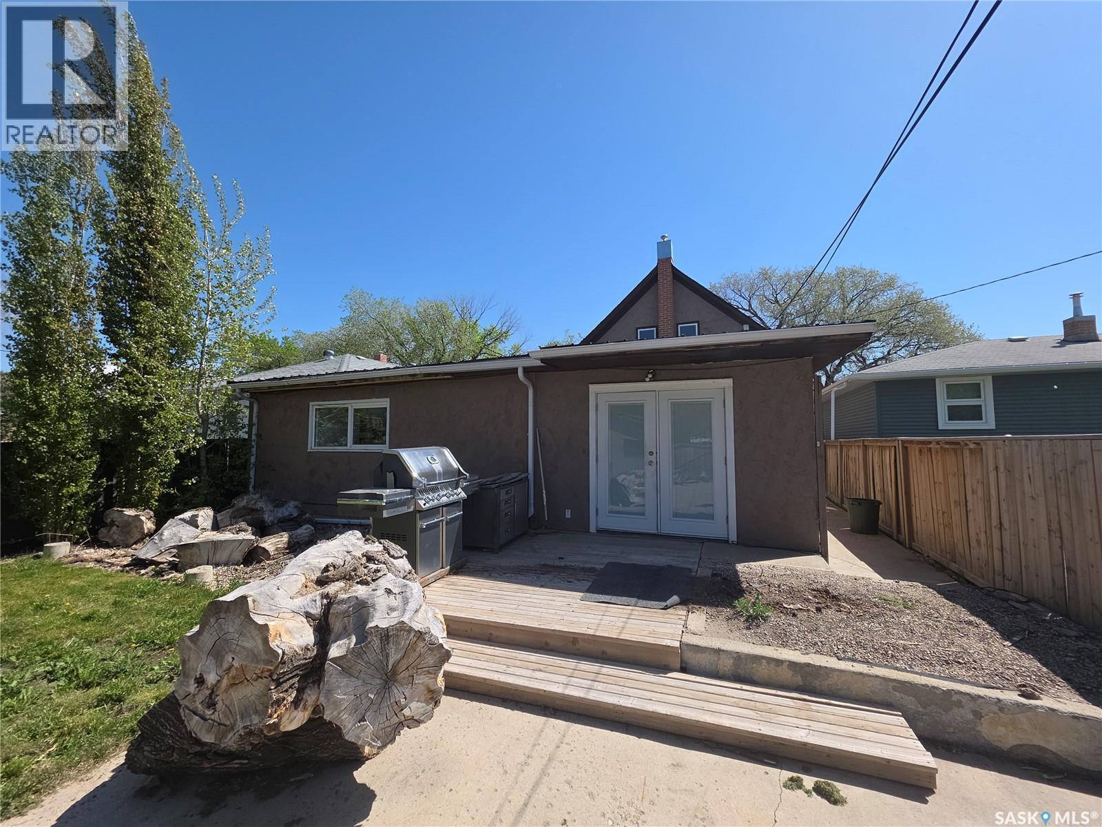 125 D Avenue S, Saskatoon, SK - Outdoor