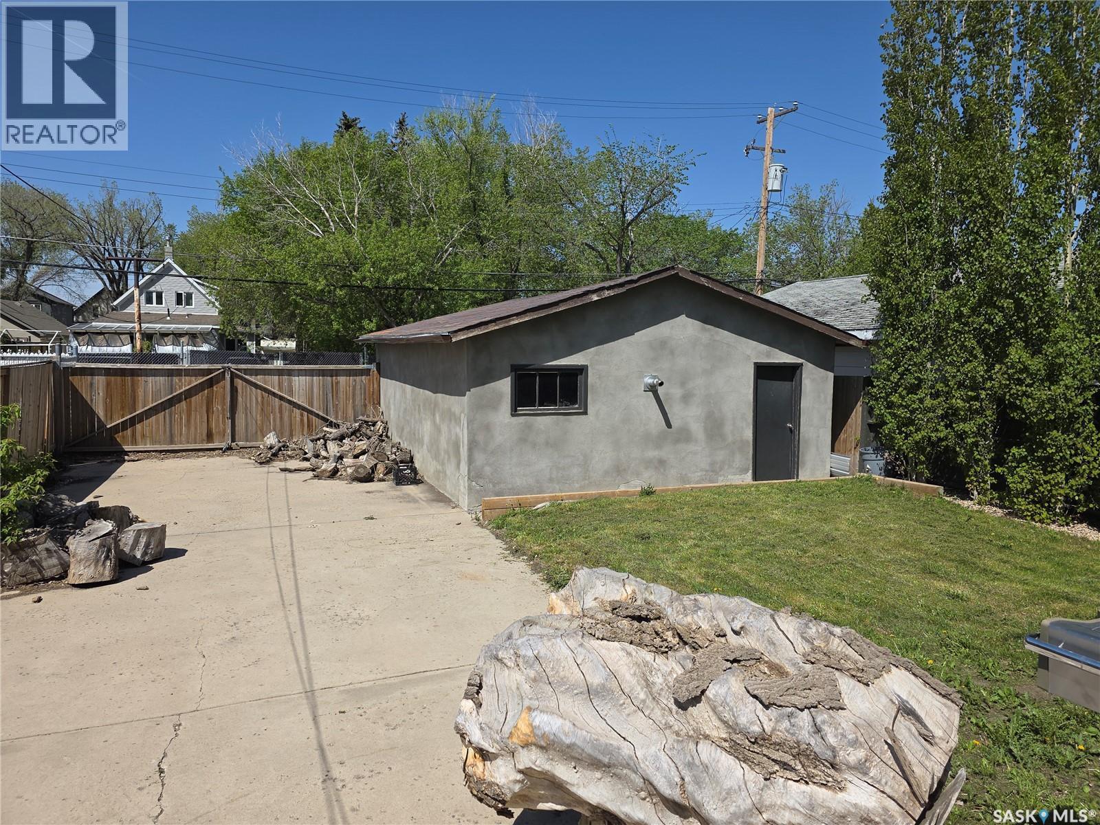 125 D Avenue S, Saskatoon, SK - Outdoor