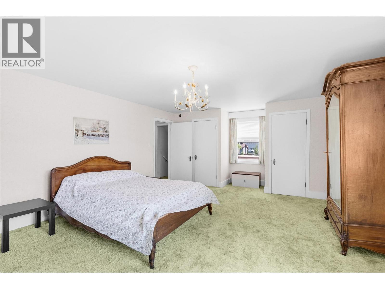 763 Argyle Street, Penticton, BC - Indoor Photo Showing Bedroom
