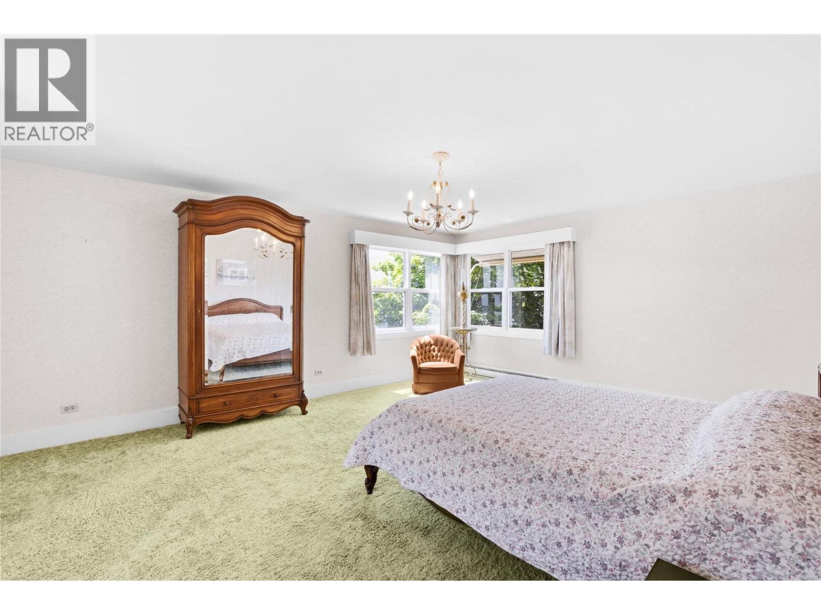 763 Argyle Street, Penticton, BC - Indoor Photo Showing Bedroom