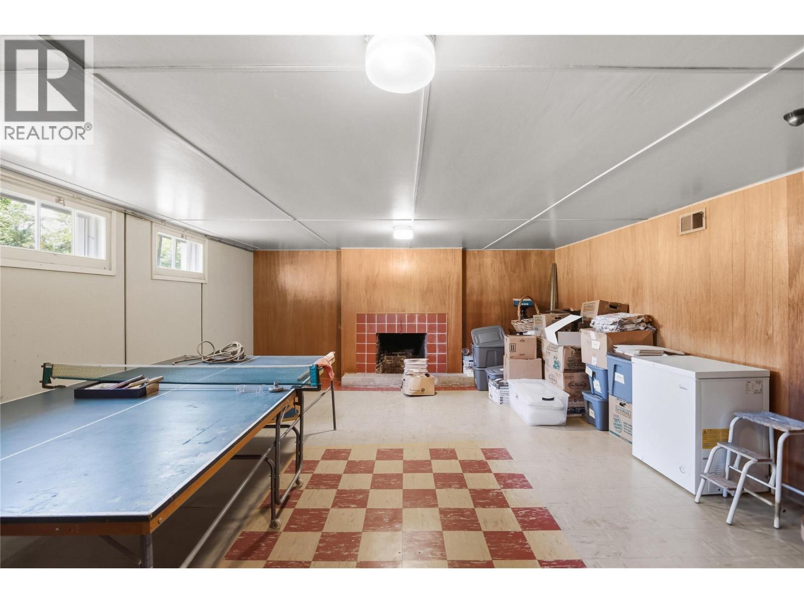 763 Argyle Street, Penticton, BC - Indoor