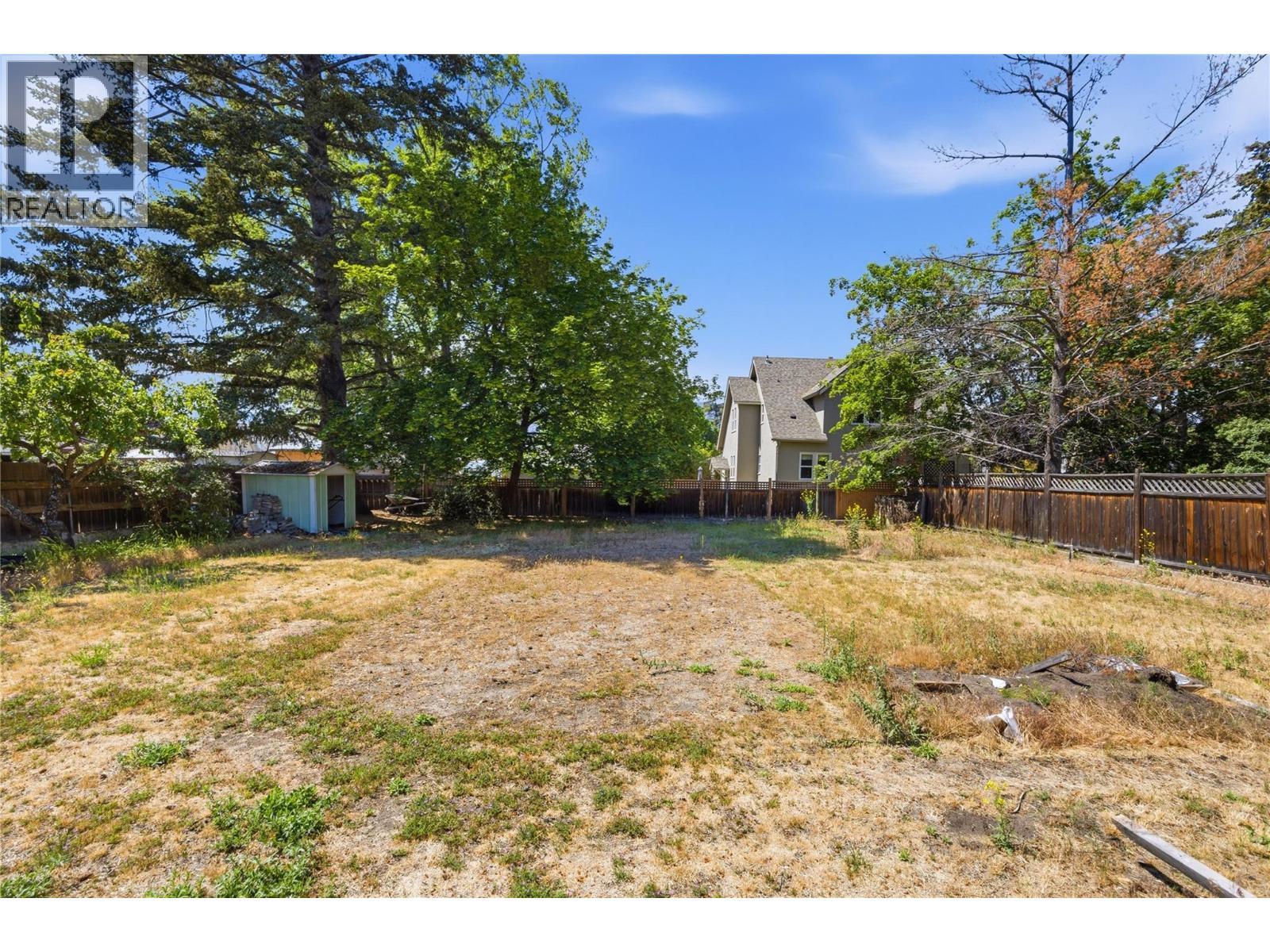 763 Argyle Street, Penticton, BC - Outdoor