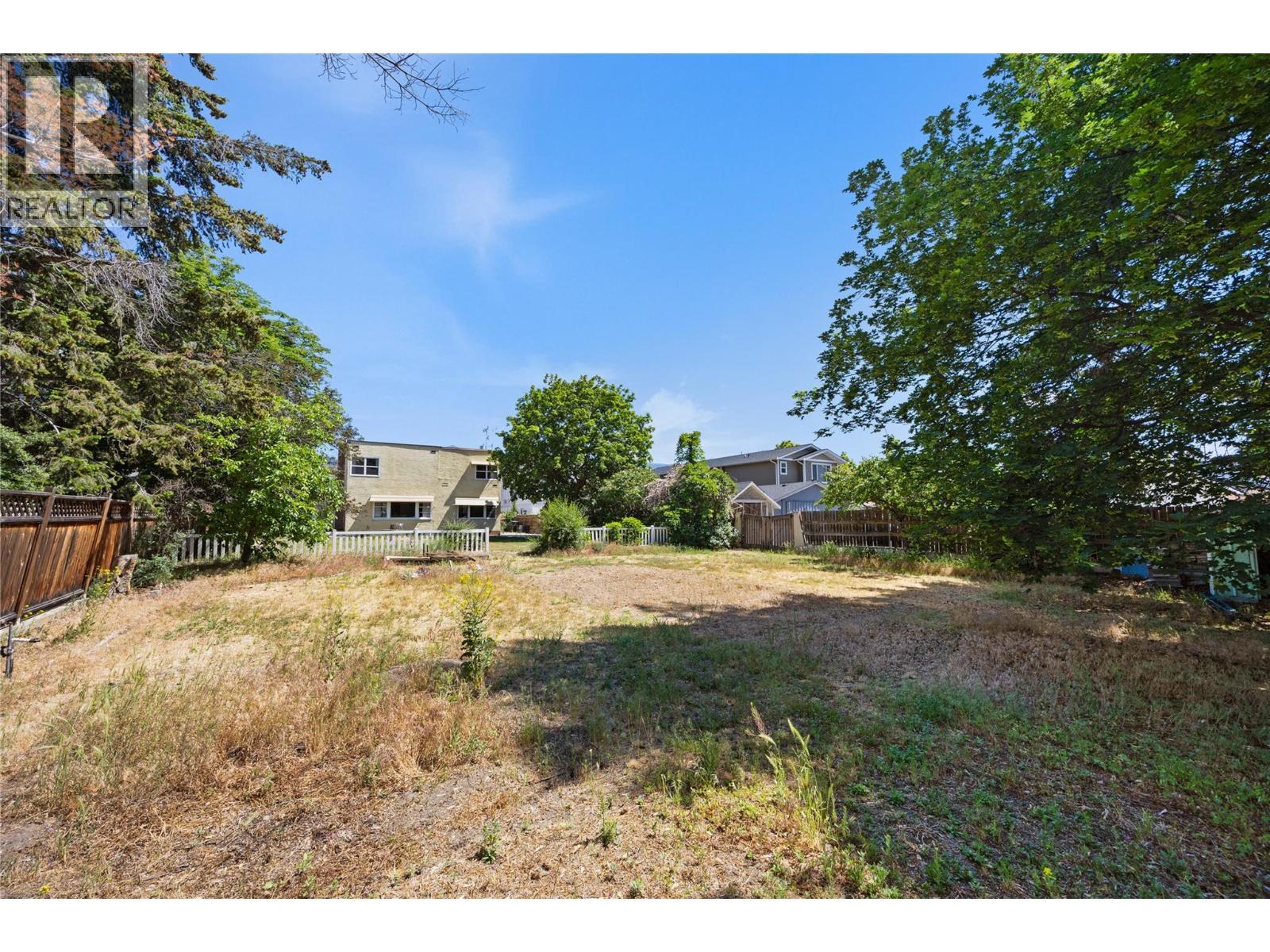 763 Argyle Street, Penticton, BC - Outdoor