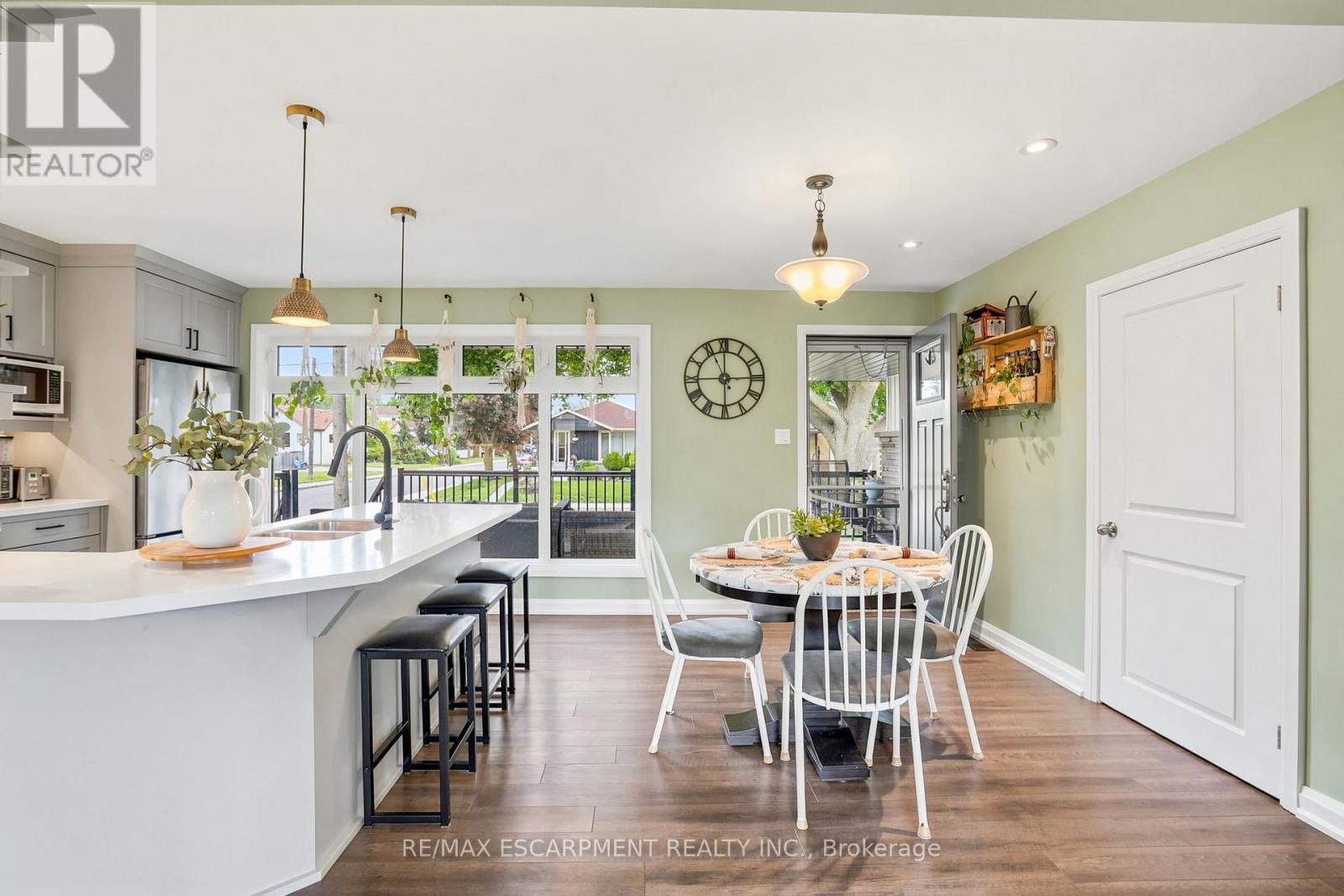 150 Mountville Avenue, Hamilton, ON - Indoor